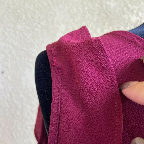 BeBop Womens Romper Size Small Burgundy Wine Shorts Ruffle Keyhole NEW - Picture 2 of 8